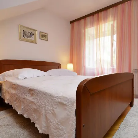 Stara Lipa Nyaraló Baška Voda